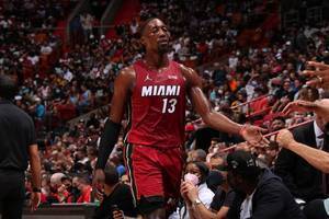 【直播吧评选】10月22日NBA最佳球员