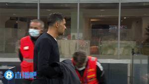 欧冠-AC米兰1-1波尔图终结三连败 卡卢卢造乌龙莱奥失良机