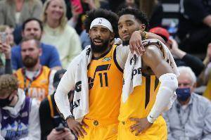 爵士连续三场投进20+三分 NBA历史首队